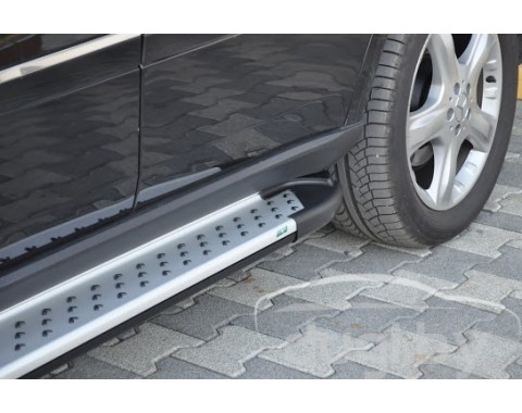 Защита порогов площадка Artemis для Mercedes-Benz Viano W639 длинная база